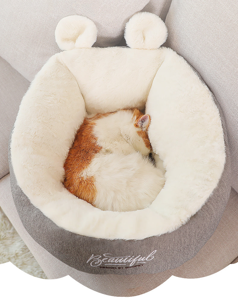 WhiskerWash SnuggleSack™ Warming Pet Bed
- Soft Sleeping Bag Cushion for Puppies & Small Dogs